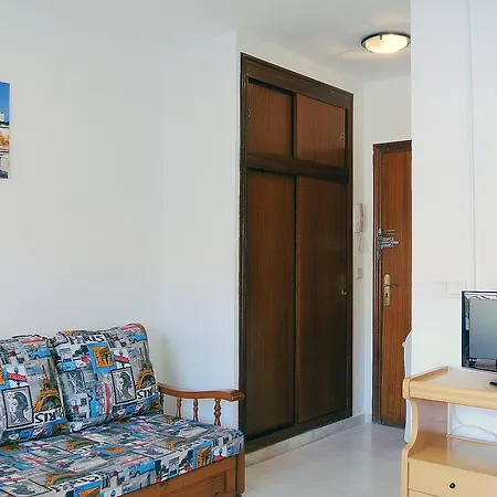 Апартаменти Edificio Godisa Iv *