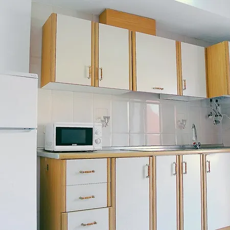 Апартаменти Edificio Godisa Iv