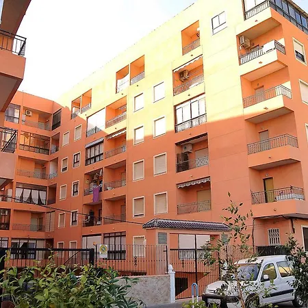 Edificio Godisa Iv Торрев'єха